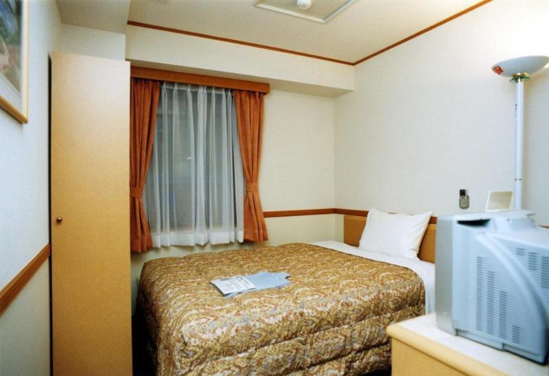 Toyoko Inn Hokkaido Sapporo-Eki Minami-Guchi מראה חיצוני תמונה